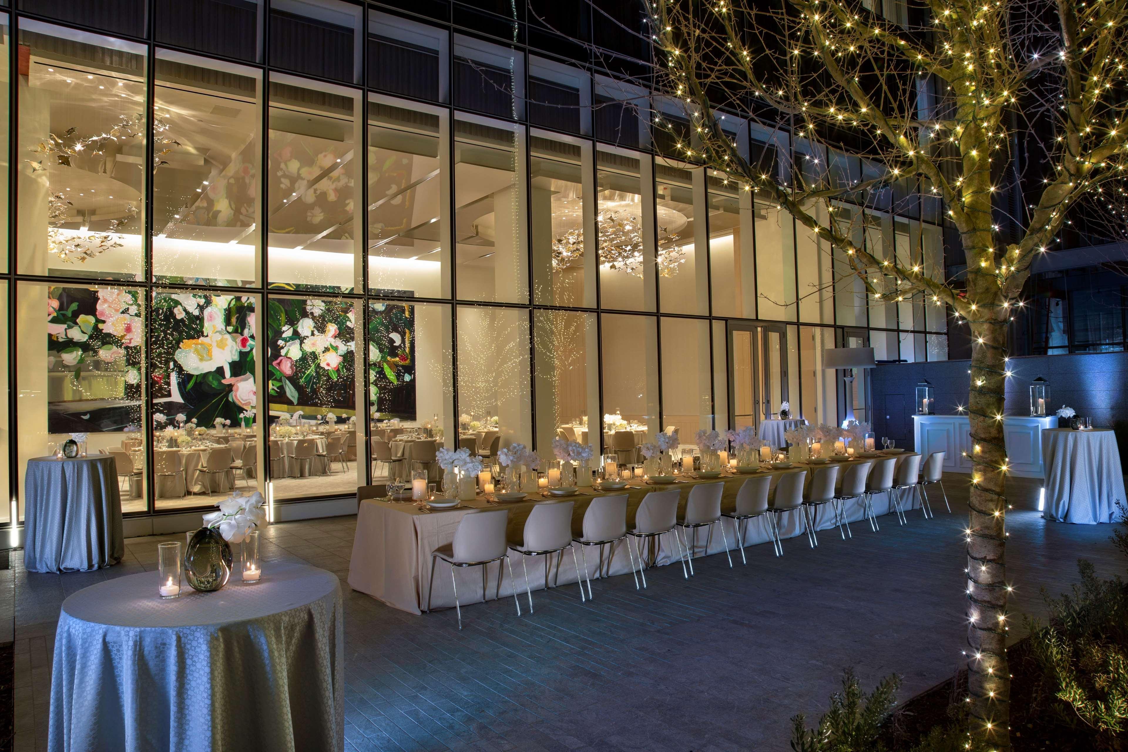 Hall Arts Hotel Dallas, Curio Collection By Hilton Exterior foto